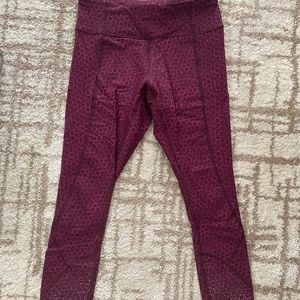 Lululemon tight stuff leggings size 6
